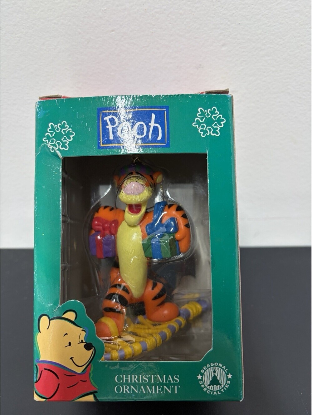 Vintage Winnie the Pooh “Tigger” On A Snowshoe W/Presents Christmas Ornament NEW